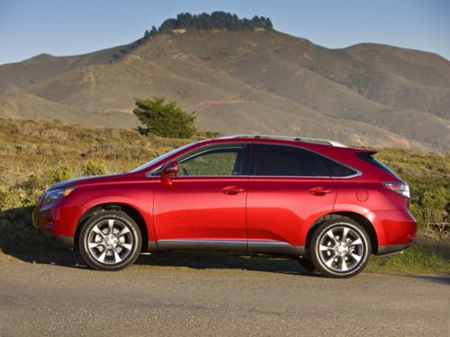 Lexus Continues Lease Incentives, Low Car Loan Rates Through December